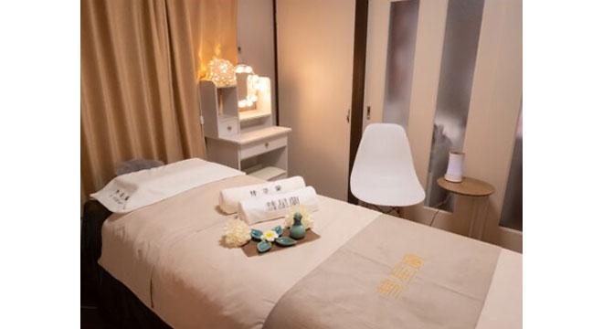 ネイルエステサロン彗星蘭